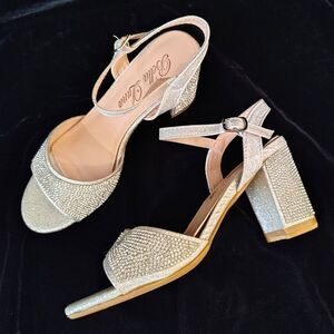 Rhinestone sparkle Silver Chunky Heel Shoes Sandals Sz 6